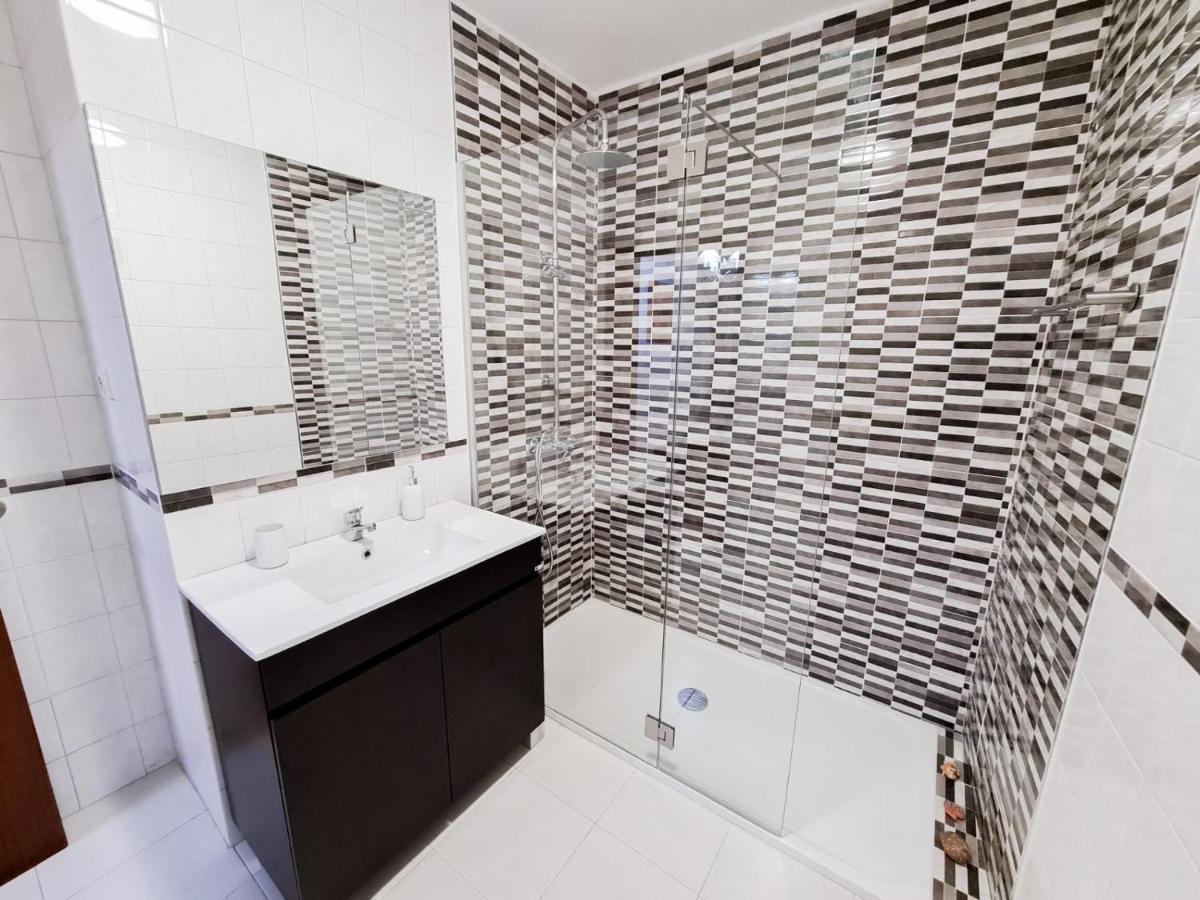 House In Beach- Oporto Holiday home Arcozelo (Porto)